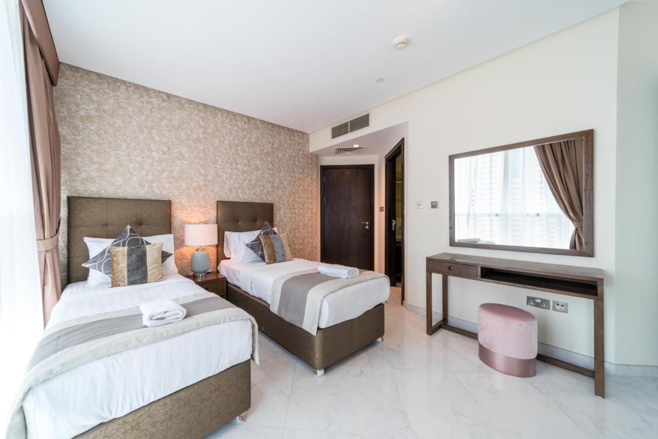 Hometown Apartments - Luxury And Spacious 3 Bedroom Apartment In Marina Dubai Exterior photo